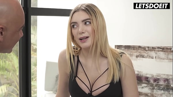 18 Yo Babe Paola Hard Gets Her Slutty Butthole Stretched By Huge Cock - HER LIMIT