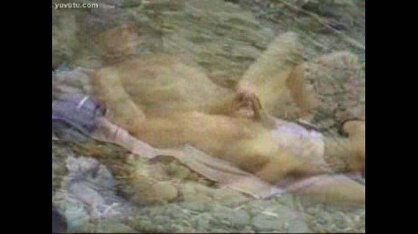 Download Video - strip on the rocks