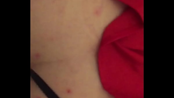 Mi vecino me rompe la cola cuando su esposa se ...