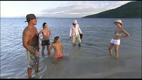 Deniska and Mia Spend Time on a Boat in the Indian Ocean Having Sex