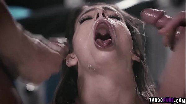 Kristen Scott's first double penetration is bri...