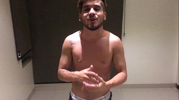 Branquinho Guloso safado mamador boqueiro do kr...