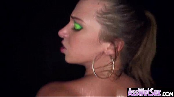 Girl With Gorgeous Behind Love Anal Sex clip-27