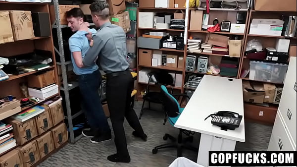 Download Video - Officer Tony Shore Fucks a Big Butt Thief Michael Boston