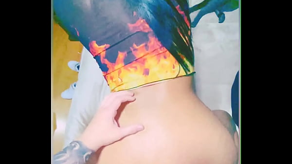 My first time making love to my girlfriend and I come inside her