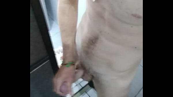 thumb milk before bathing