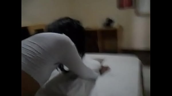 Download Video - Cdzinha Luana levando pica 2