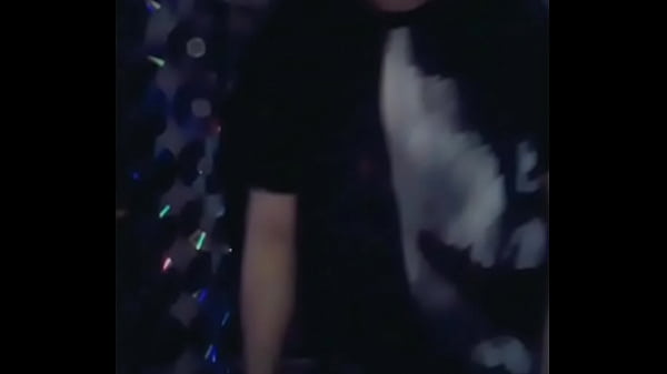 Palha&ccedil;o tendo alucina&ccedil;&otilde;es enquanto libera endorfina em sess&atilde;o de treinamento hard