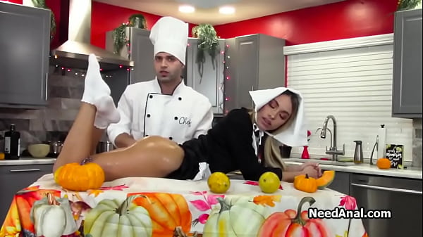 Assistant ass fucked by lucky chef
