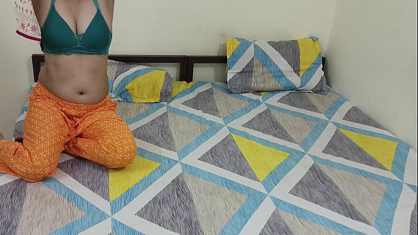 Indian college girl Sona got fucked in hot salwar kameez from her teacher for passing marks. Saarabhabhi6