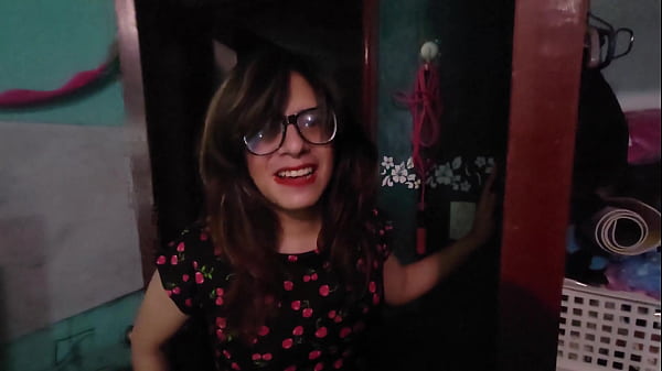 Rob Yaeger Rims & Fucks Slutty Blonde Trans Nikki Vicious!