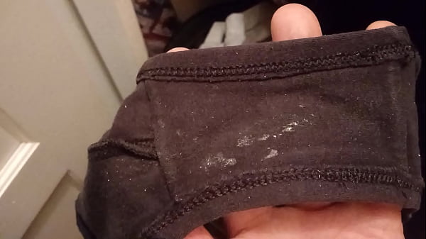 Smelling Dirty panties