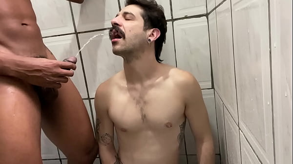 Kinky Chaser e Lucas Scudellari raw fuck waters...