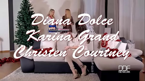 Toys for their Twats - Lesbian Gift Exchange