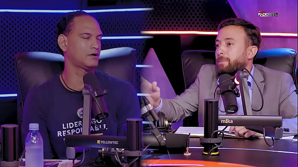 Agustin Laje À José Laluz