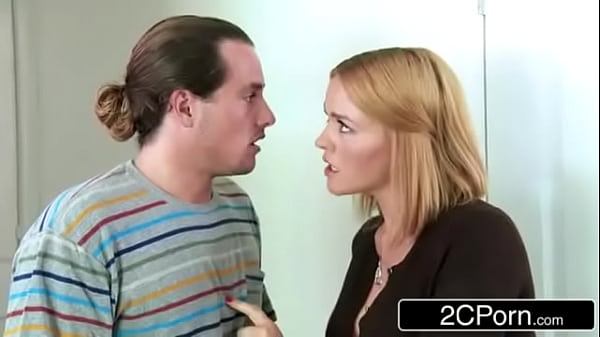 MIC - Anya Ivy, Krissy Lynn