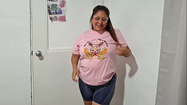 Dressed Like A Can Can Dancer Romana Ryder Pulls Up That Skirt For A Screw