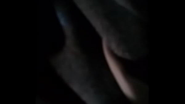 Fondling babe in the kitchen, Manoseando a gatita en la cocina.