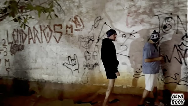 Playboy deixou a esposa em casa pra vim dar na ...