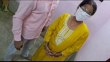 Desi bhabi suck devar's dick & check anyone com...