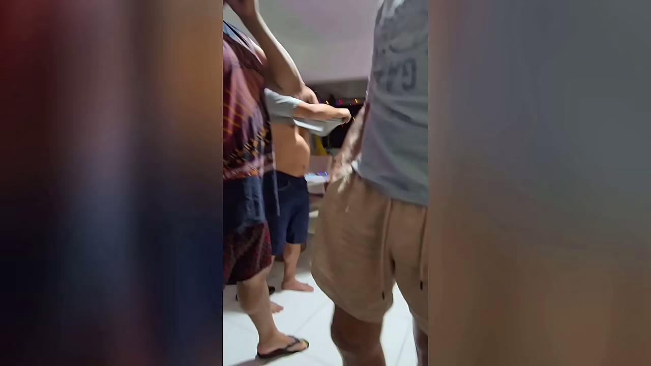 INICIANDO O NATIVO DE FORTALEZA NO PORN&Ocirc_, DEU PARA TR&Ecirc_S MACHOS