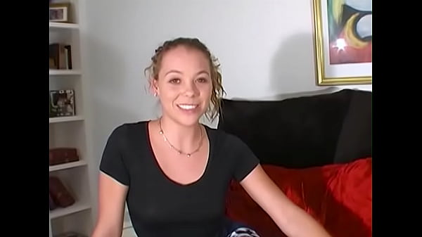 POV BLOWJOB AND CUM IN MOUTH FROM LATINA TEEN 18YO