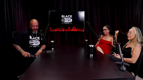 Download Video - Nunca fez sexo anal por medo&comma; precisa sentir muito tes&atilde;o pra liberar&comma; foi conhecer Portugal&comma; e se assusta com v&iacute;deos hard - Aninha e Renatinha &lpar;WATCH ON&colon; SHEER&sol;RED&rpar;