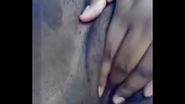 thumb black