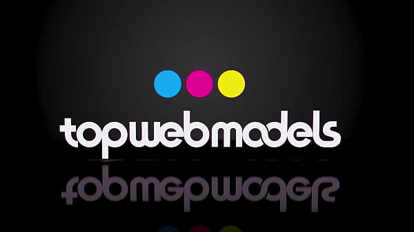 LEE MADISON aka KYLIEGH KROSS Sweet Small Tits Teen POV Facial Blowjob on Knees