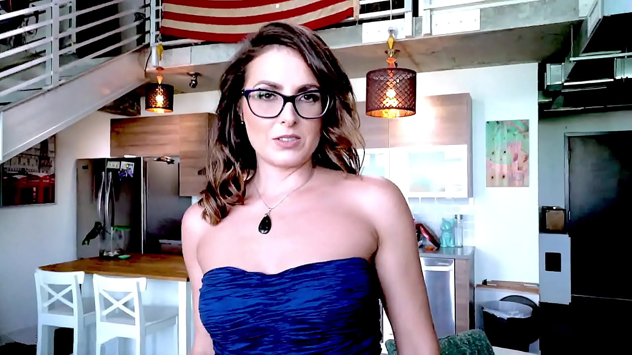 Would you fuck a shameless stepmom who loves sucking your balls dry