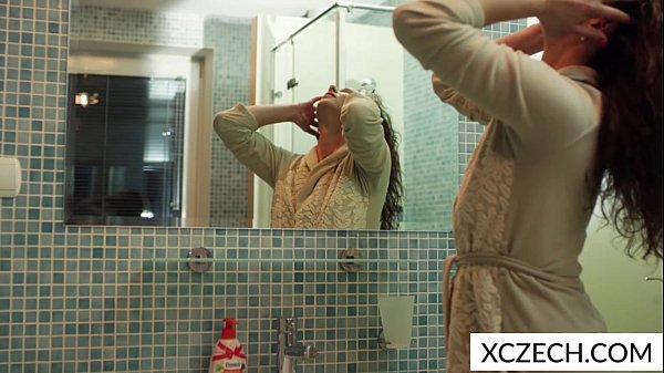Perfect MILF super showering adventure