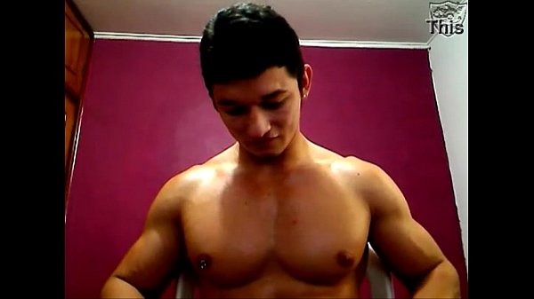 Download Video - Anh Th&aacute;i Lan gym qu&aacute; trời d&acirc;m