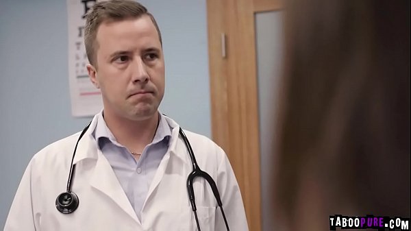 Download Video - Lucky doctor fucking Lexi Lunas milf pussy in his officer