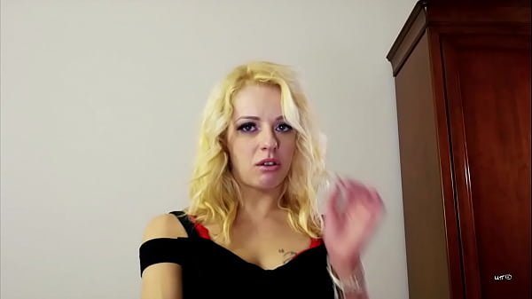 April Paisley - Adult Education Footjob