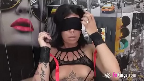 Monica comes back to have her ass broken again. 2 pussies, 3 cocks and liters of cum