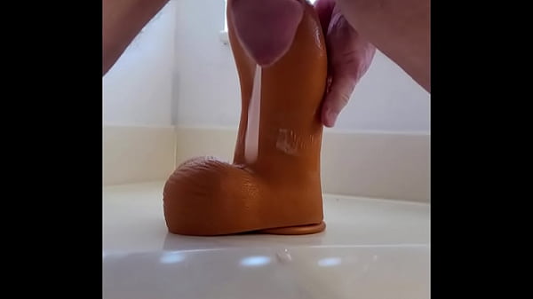 Sealion 3.34 inch diameter dildo