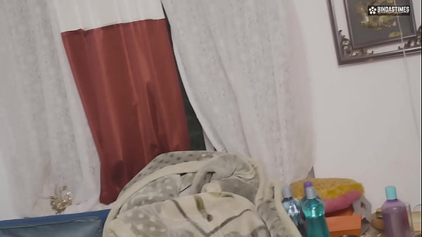 Download Video - Bihari Bhabhi Likes to fuck with Body Builder Brother in law when no one is at Home