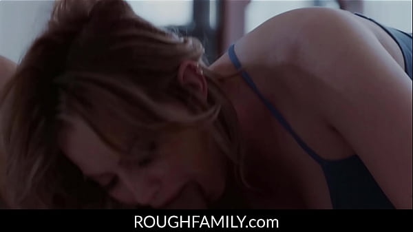 RoughFamily - American Step Dad Feeding with his Stepdaughter's Cunt - Tommy Gunn
