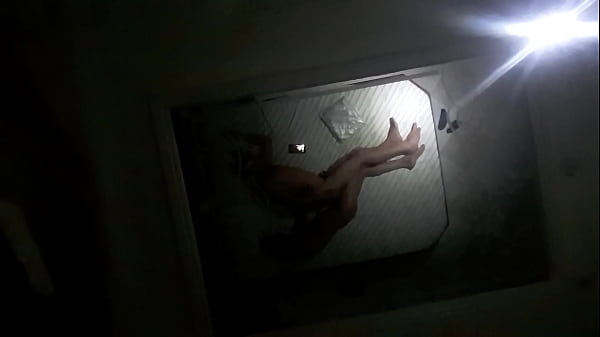 Download Video - Pedreiro com fome de c&uacute;