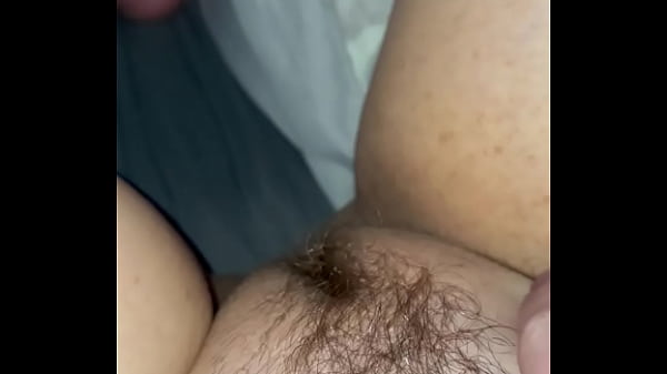 I love teasing big dicks with my trimmed pussy
