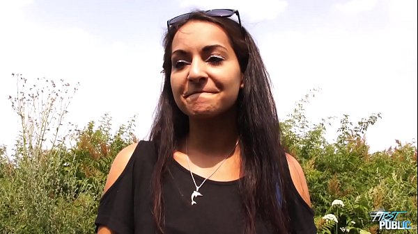 Download Video - 18yo law student convinced by two strangers with camera to fuck outdoors