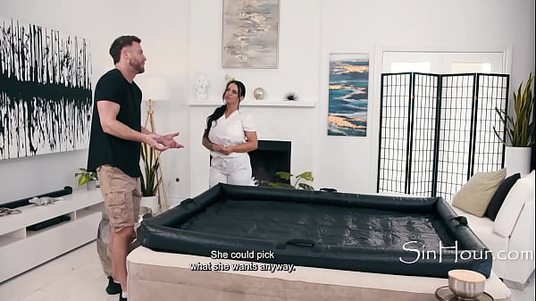 Um, Yes Hun.. This Masseuse Is Totally Normy..