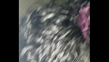 Inquilina no tiene para pagarme y me chupa la verga hasta terminar cabalgandome