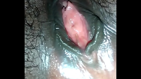 Download Video - Andhra chick fingered by her boy friend in her tight pussy