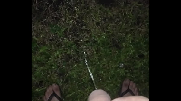 Meando Enpublic Pisser Meo Public Argento Flash