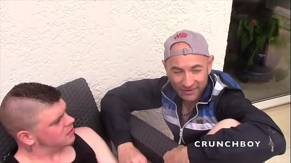 2048 LE fucked barebakc and creampied outdoo by...