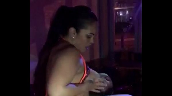 Download Video - baile de una dominicana