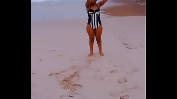 Big booty Skopie SA enjoying her body at the beach