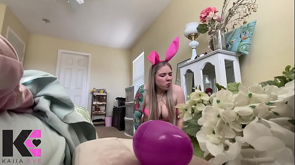 Unaware Giantess Playboy Bunny Hunts Hatched Ti...