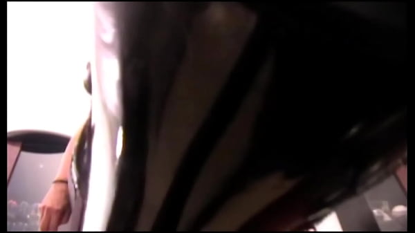 thumb stomping camera crush